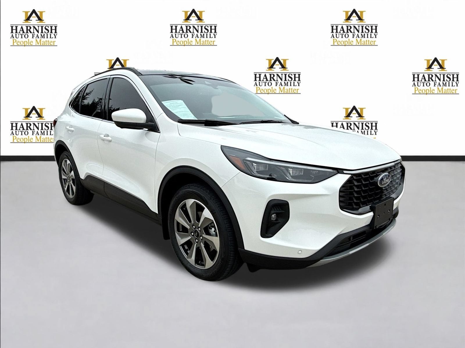 2025 Ford Escape Platinum