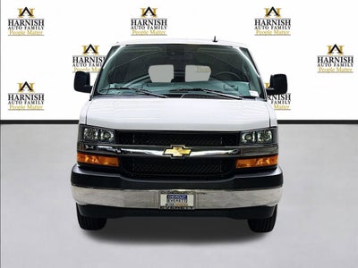 2025 Chevrolet Express Passenger 1LT