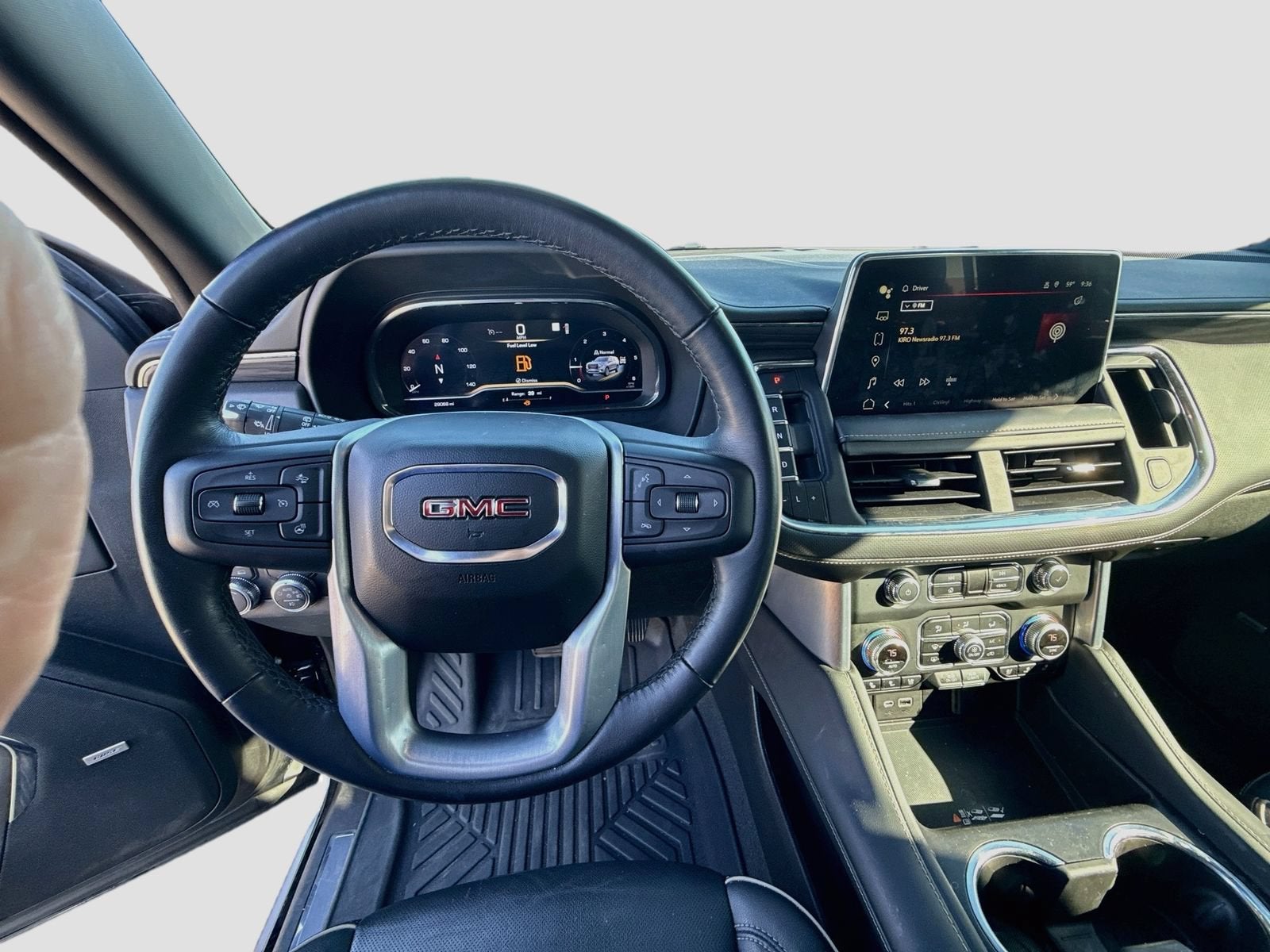 2022 GMC Yukon SLT