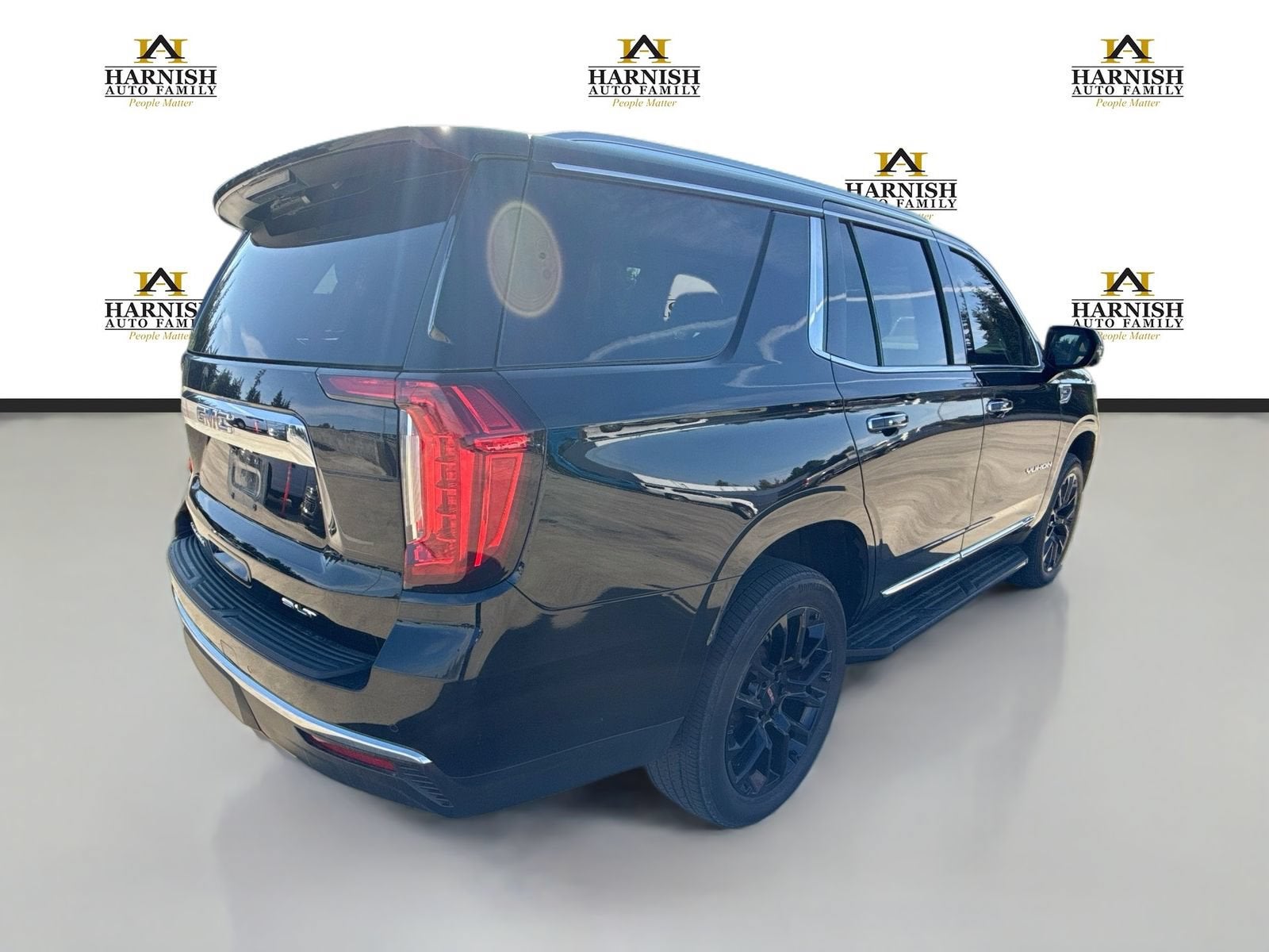 2022 GMC Yukon SLT