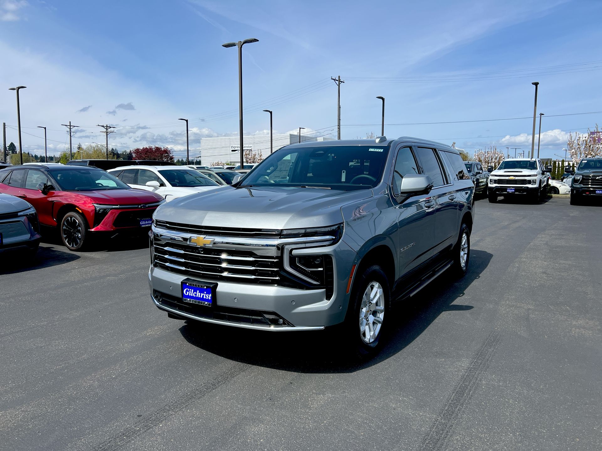 2026 Chevrolet Suburban LT