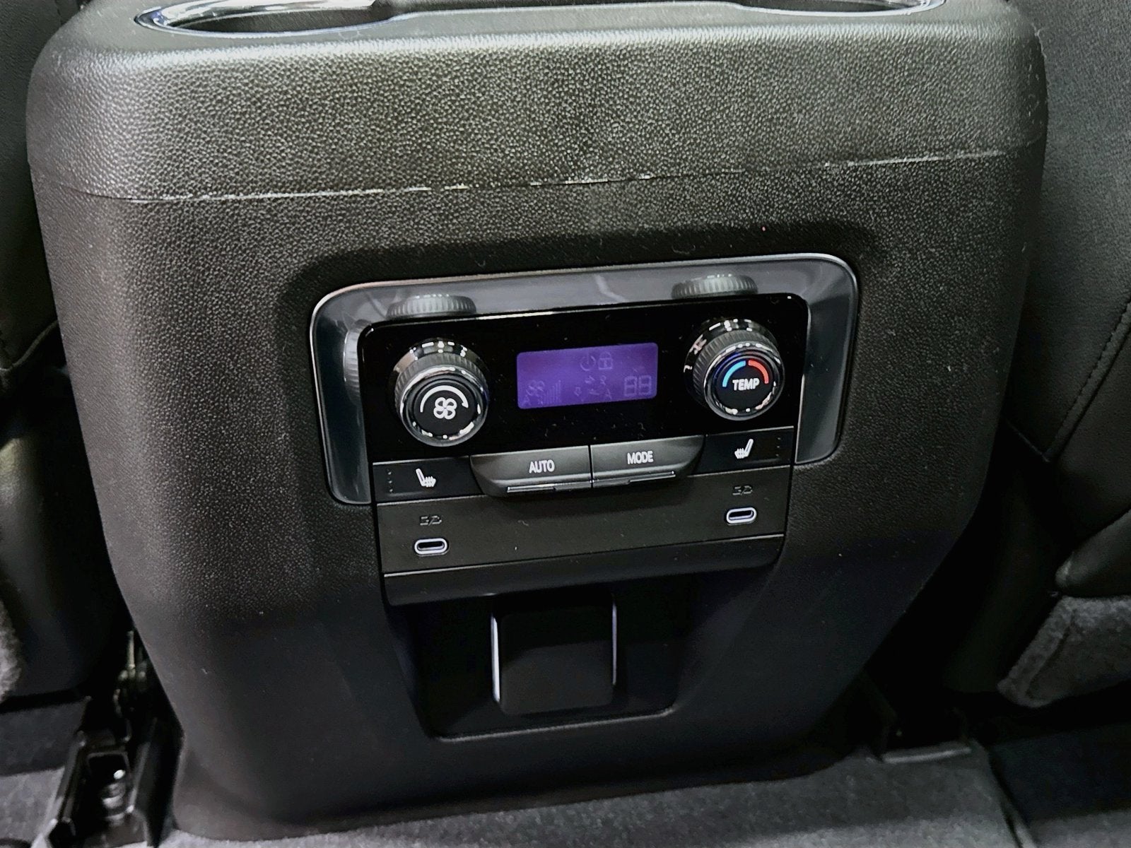 2027 Chevrolet Suburban RST