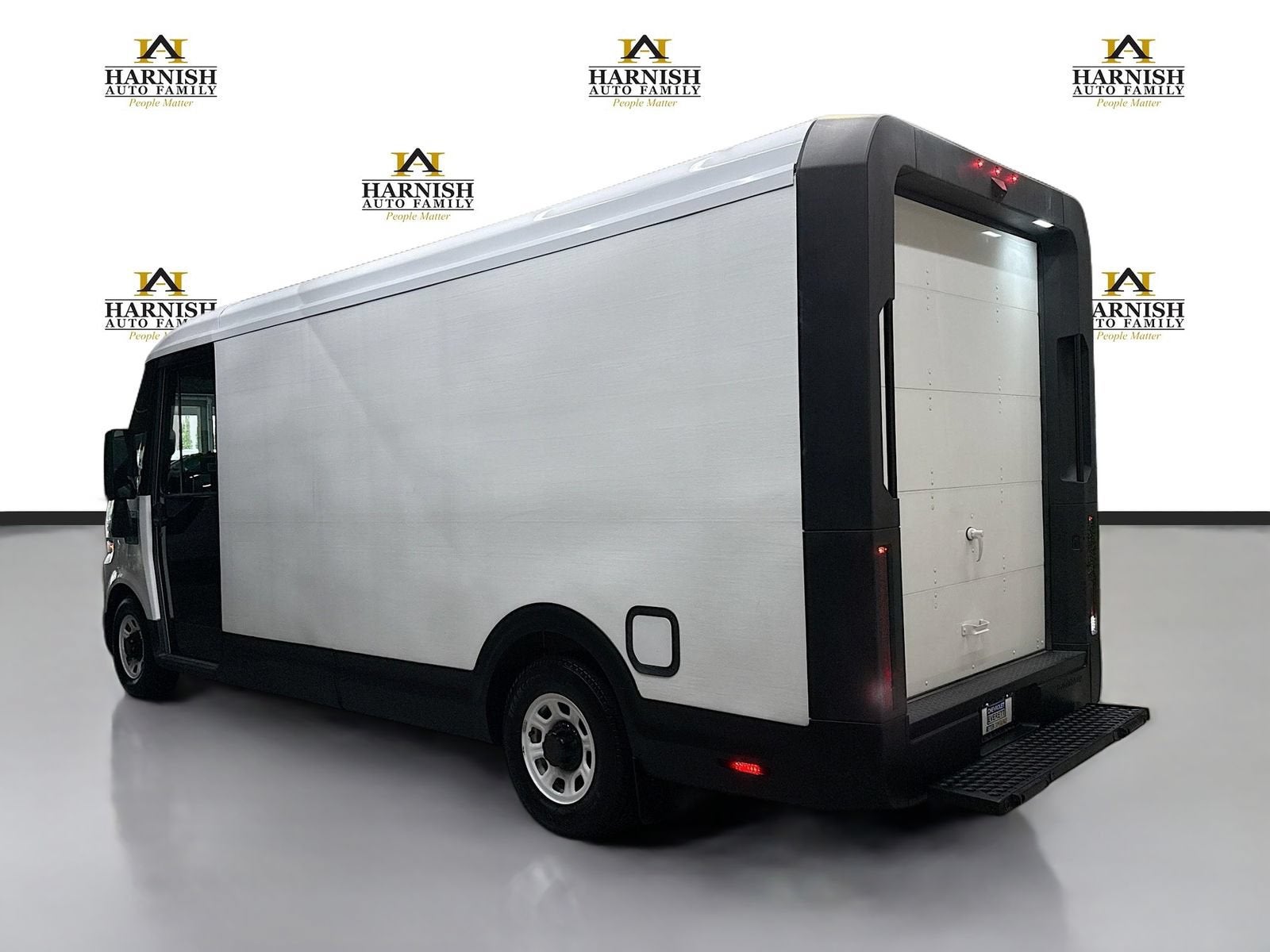 2023 BrightDrop Zevo 600 EJY
