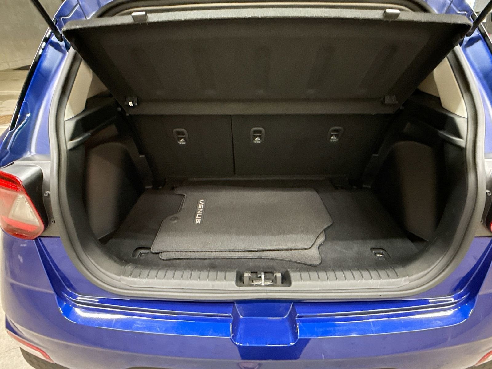 2021 Hyundai Venue SE
