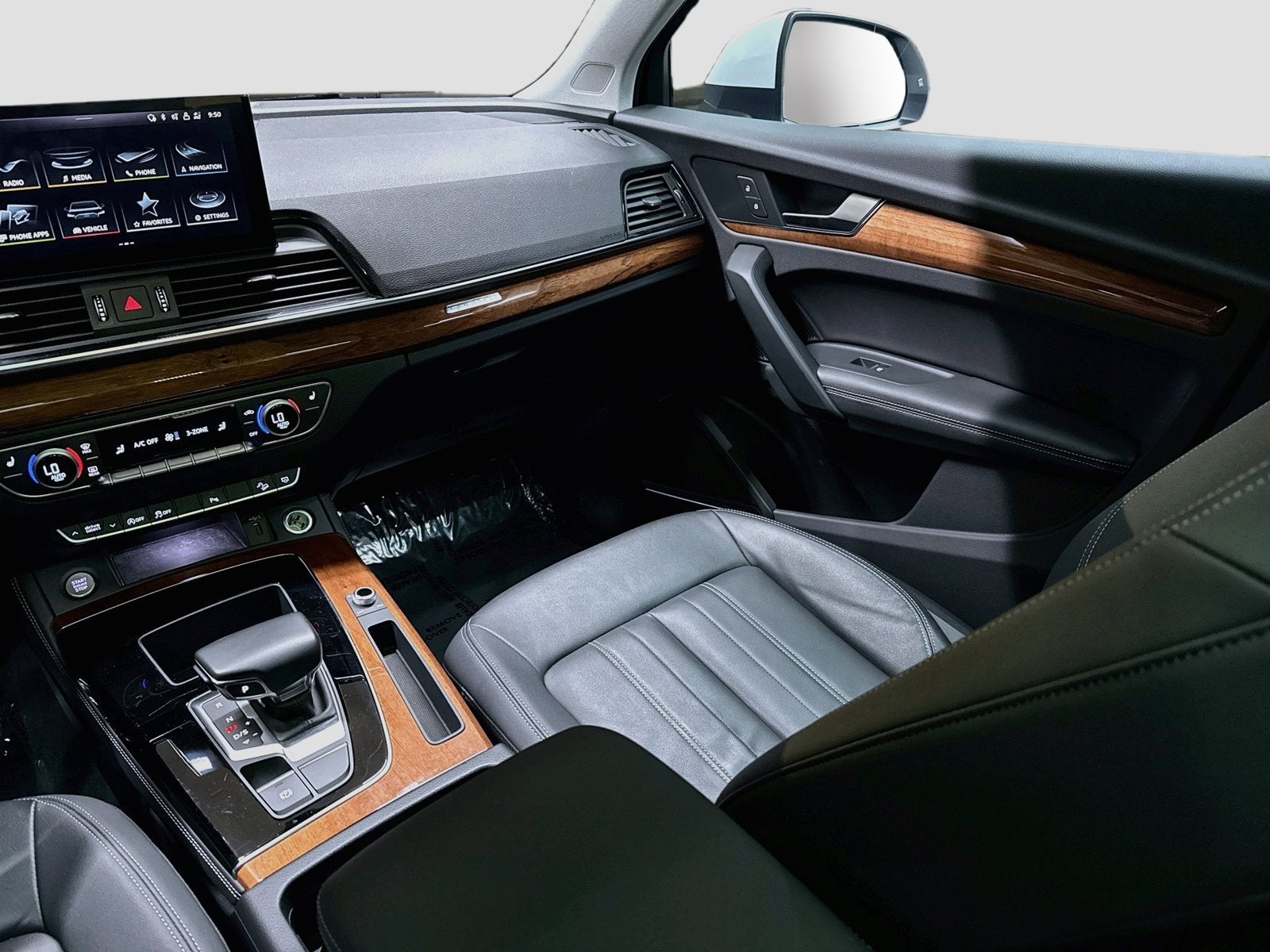 2022 Audi Q5 Premium Plus 40 TFSI quattro S tronic