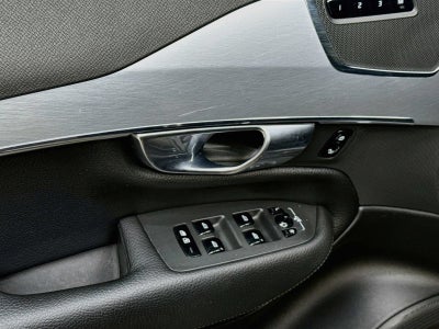 2018 Volvo XC90 T5 Momentum