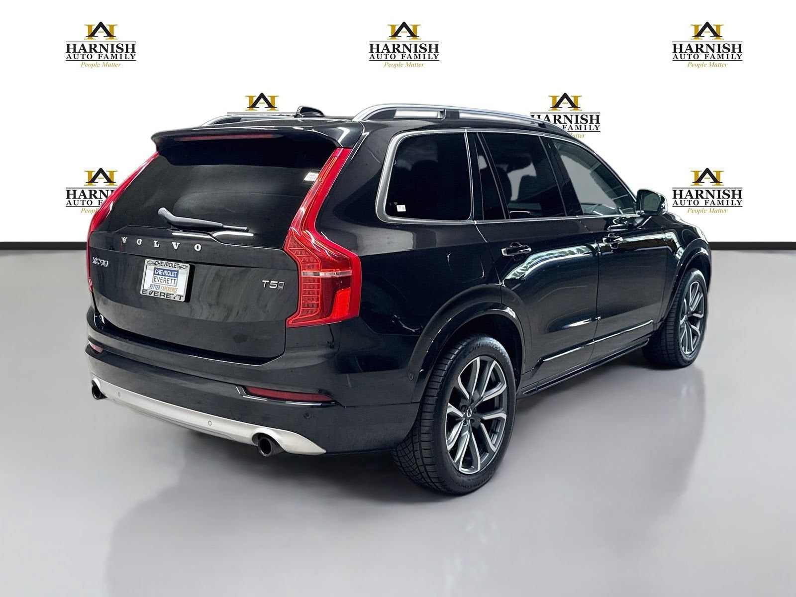 2018 Volvo XC90 T5 Momentum