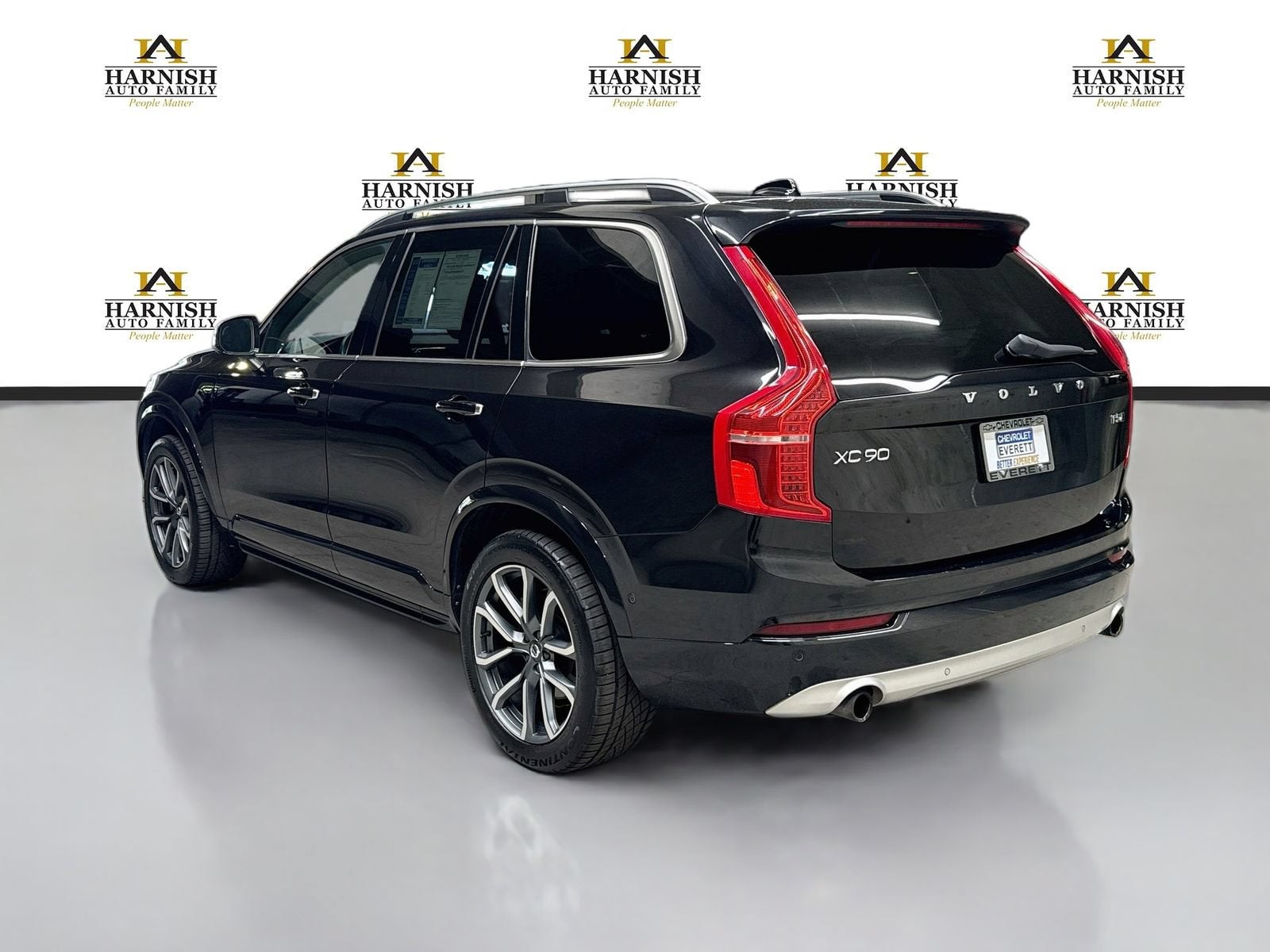 2018 Volvo XC90 T5 Momentum