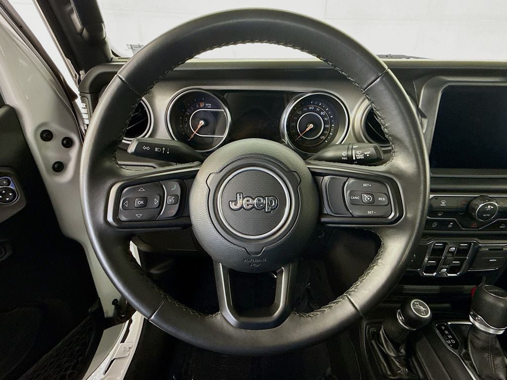 2022 Jeep Gladiator Willys