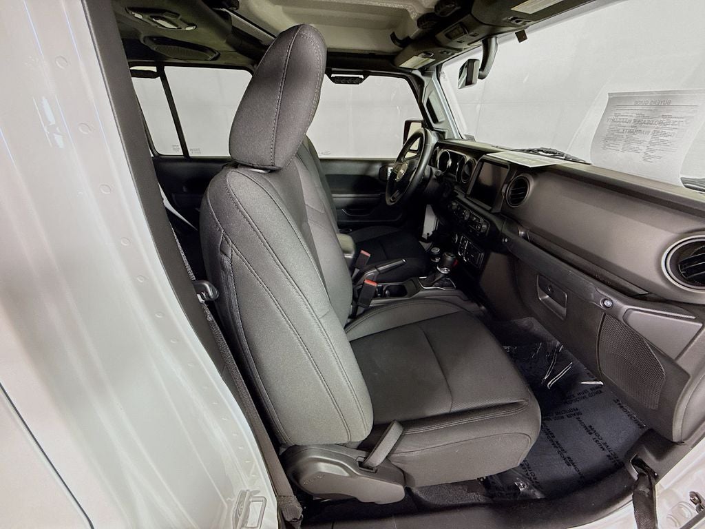 2022 Jeep Gladiator Willys