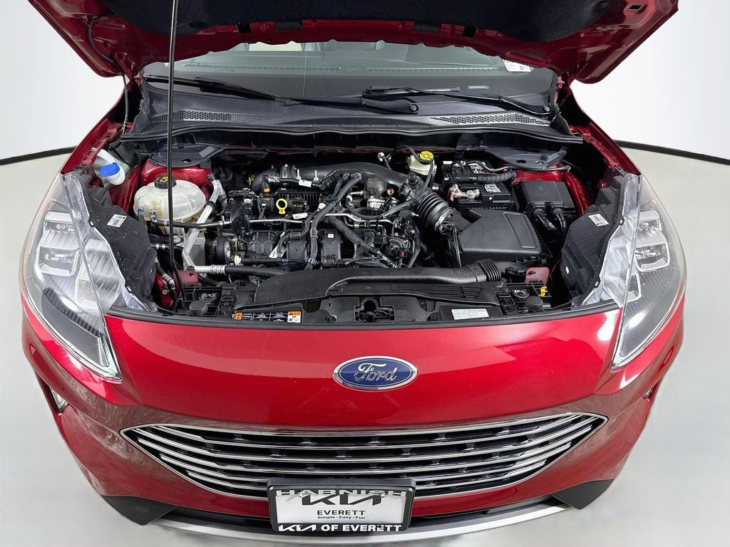 2022 Ford Escape Titanium