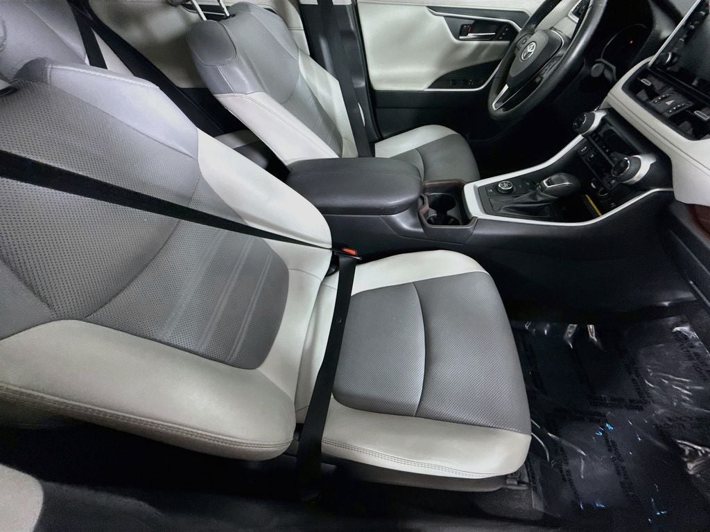 2019 Toyota RAV4 Hybrid Limited