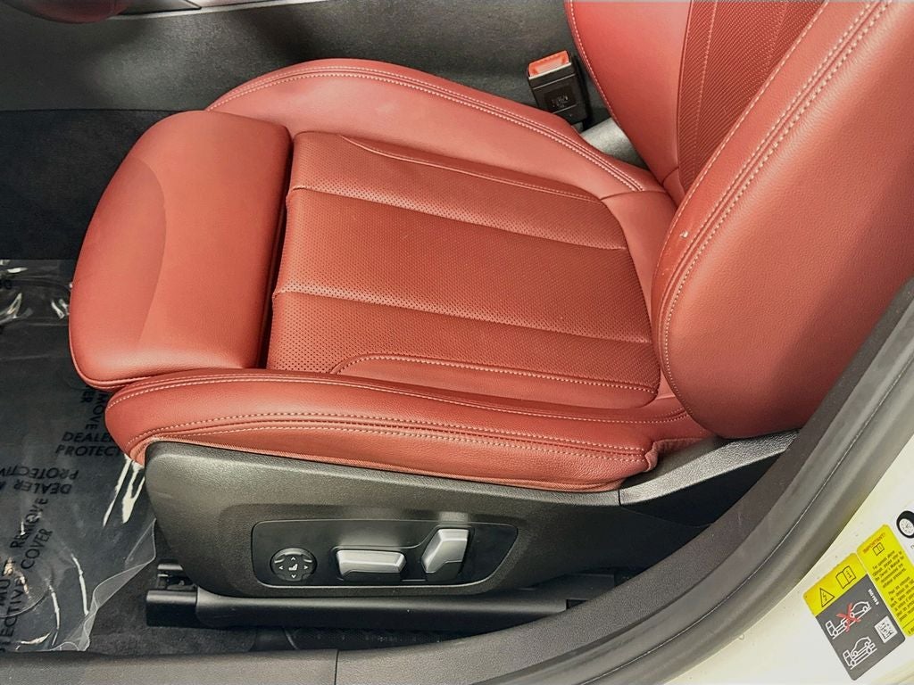 2023 BMW 3 Series 330e xDrive