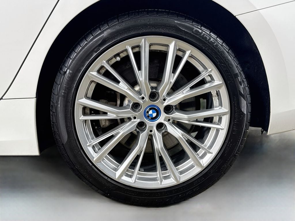 2023 BMW 3 Series 330e xDrive
