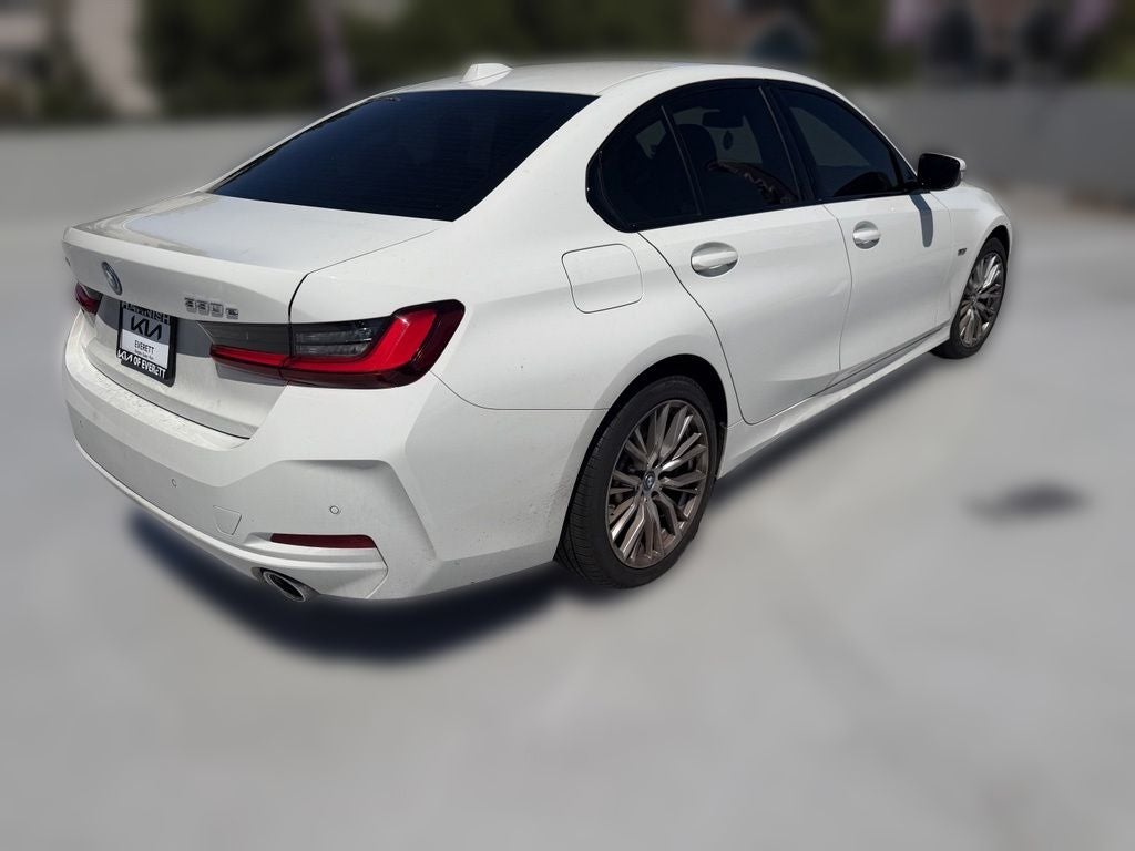 2023 BMW 3 Series 330e xDrive