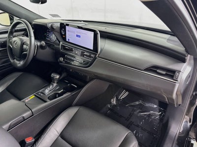 2024 Lexus ES 300h