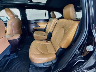2020 Toyota Highlander Platinum