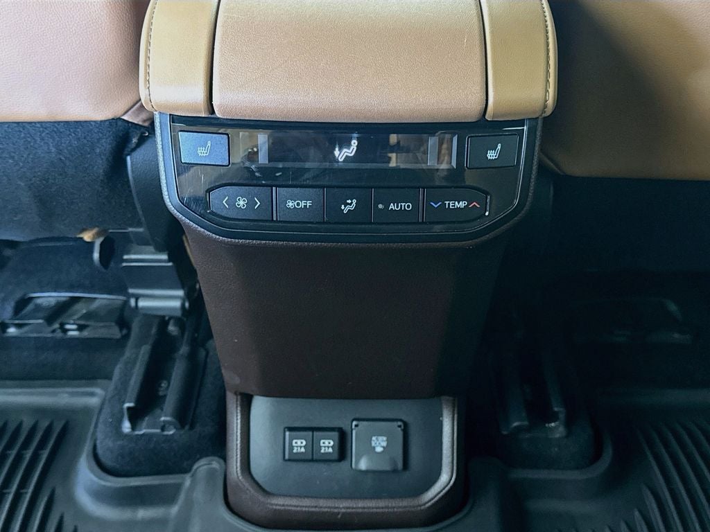 2020 Toyota Highlander Platinum