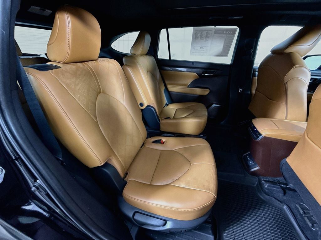 2020 Toyota Highlander Platinum
