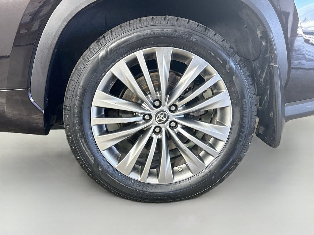 2020 Toyota Highlander Platinum