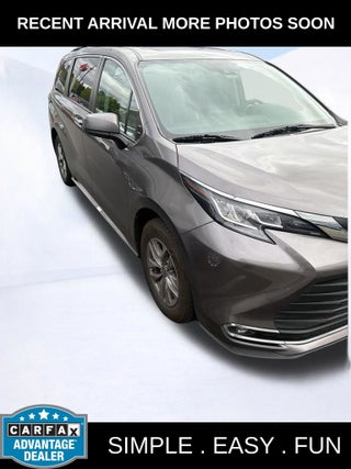 2022 Toyota Sienna XLE 7 Passenger