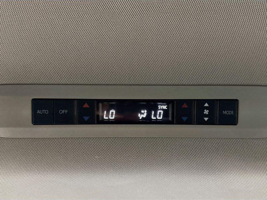 2023 Toyota Sienna XLE 7 Passenger