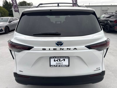 2023 Toyota Sienna XLE 7 Passenger