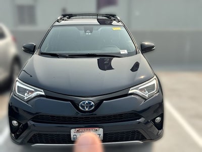 2018 Toyota RAV4 Hybrid SE