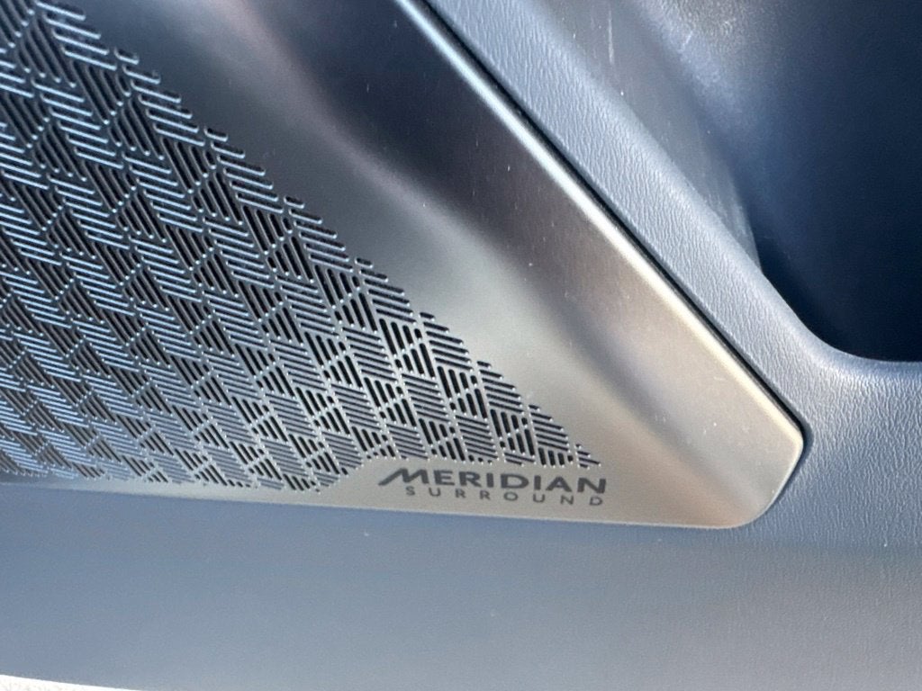 2024 Kia EV9 Land