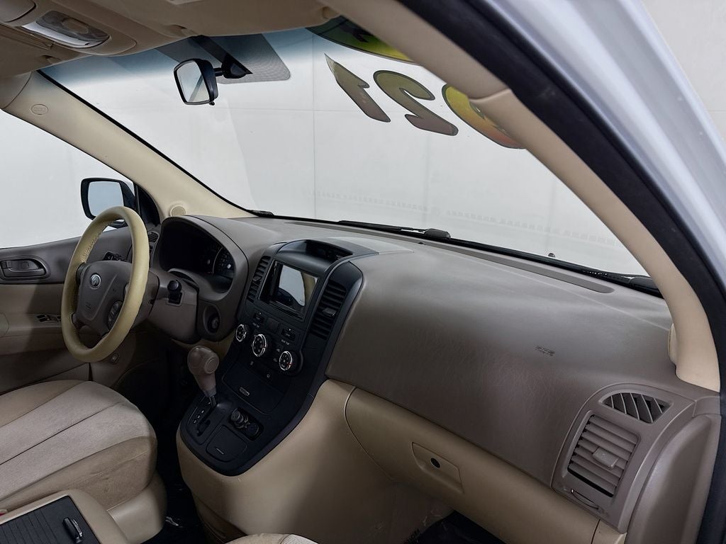 2014 Kia Sedona LX