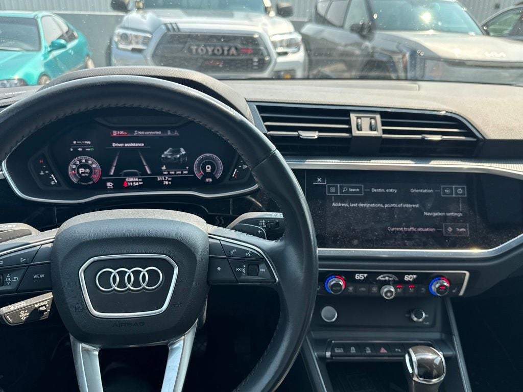 2019 Audi Q3 2.0T Prestige S line quattro