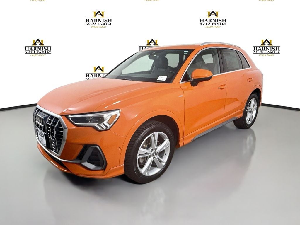 2019 Audi Q3 2.0T Prestige S line quattro