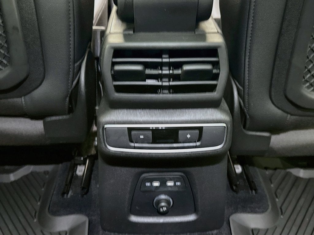 2022 Audi Q4 e-tron Premium quattro