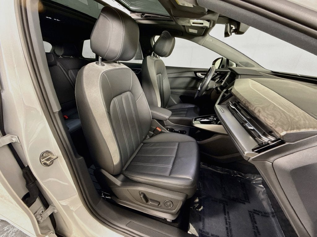 2022 Audi Q4 e-tron Premium quattro
