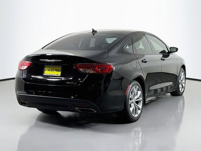 2015 Chrysler 200 S