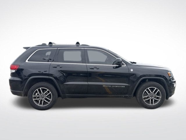 2020 Jeep Grand Cherokee Laredo