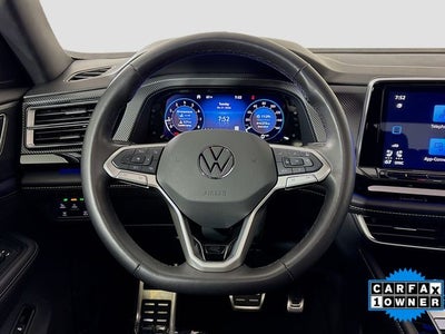 2024 Volkswagen Atlas Cross Sport 2.0T SEL R-Line