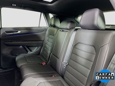 2024 Volkswagen Atlas Cross Sport 2.0T SEL R-Line