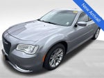 2017 Chrysler 300 Limited