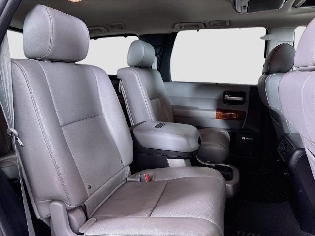 2021 Toyota Sequoia Platinum