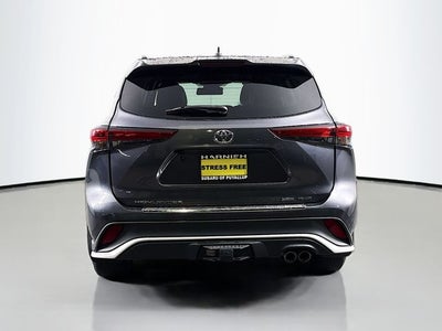 2022 Toyota Highlander XSE