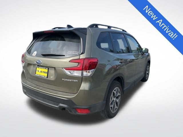 2024 Subaru Forester Premium
