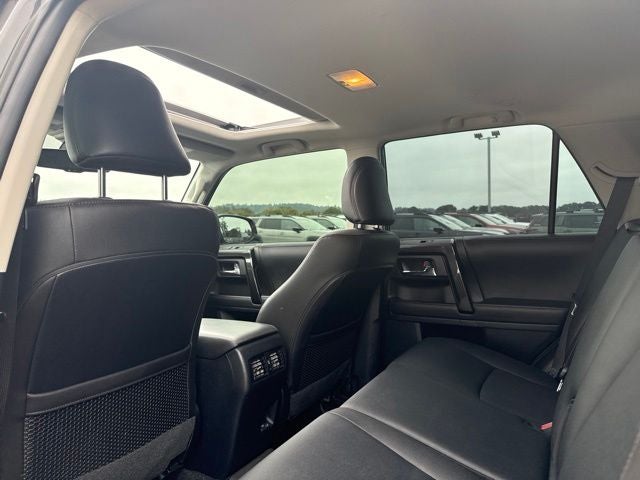 2023 Toyota 4Runner TRD Off-Road Premium w/ KDSS