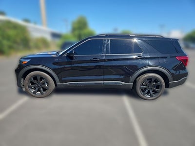 2022 Ford Explorer ST-Line