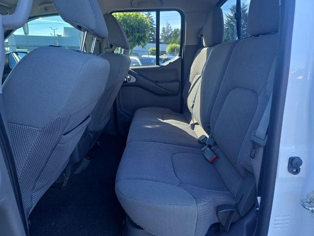 2017 Nissan Frontier SV