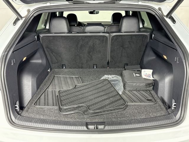 2020 Volkswagen Atlas Cross Sport 3.6L V6 SE w/Technology 4Motion