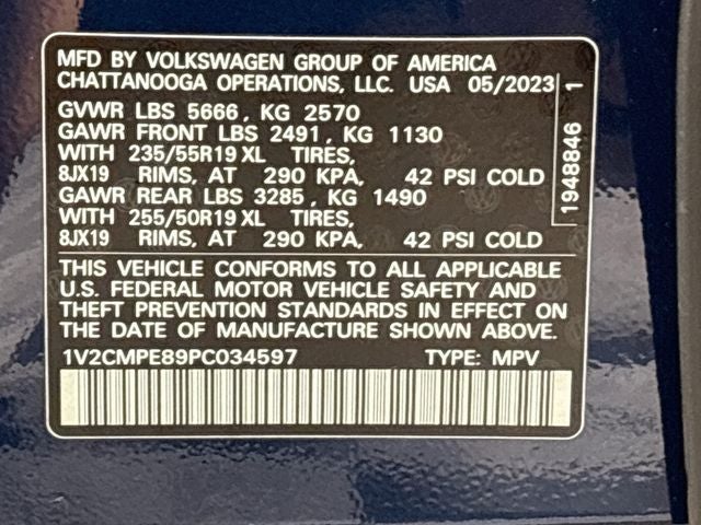 2023 Volkswagen ID.4 Pro