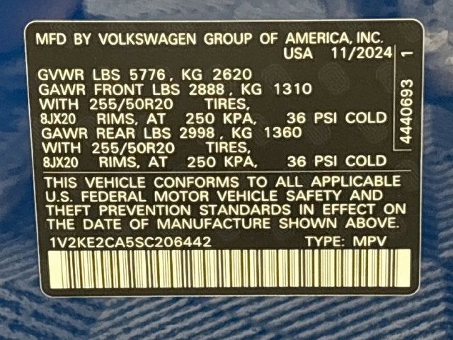 2025 Volkswagen Atlas Cross Sport 2.0T SE w/Technology