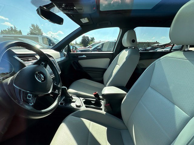 2021 Volkswagen Tiguan 2.0T SE R-Line Black