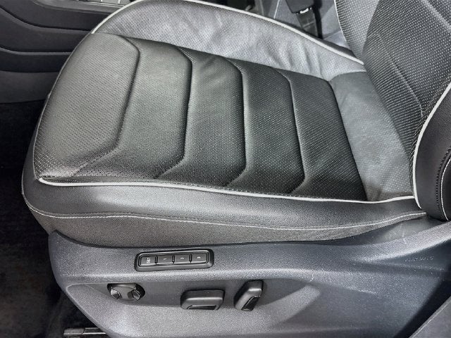 2023 Volkswagen Tiguan 2.0T SEL R-Line